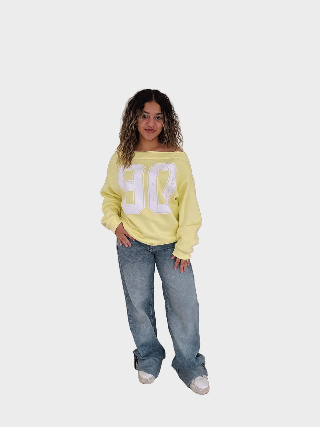 Nadeine | Off-Shoulder Sweatshirt 90