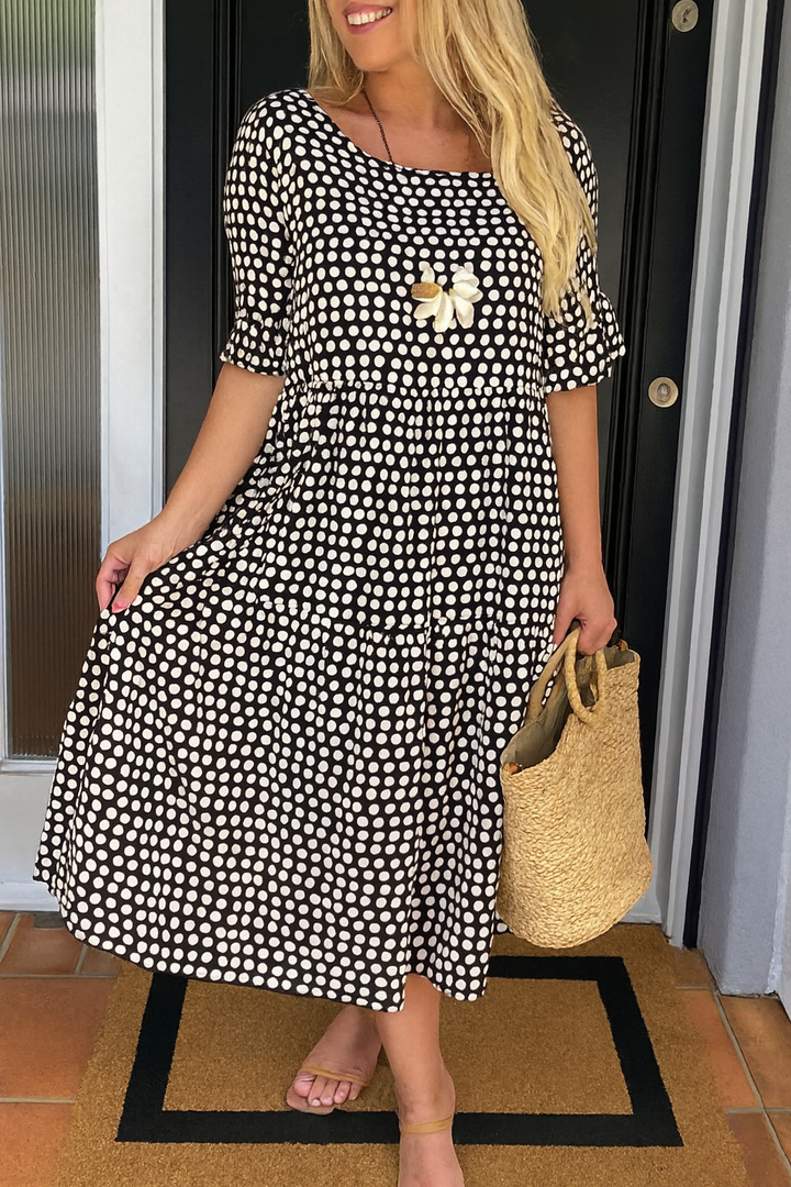 Yvonne | Sable Midi Dress