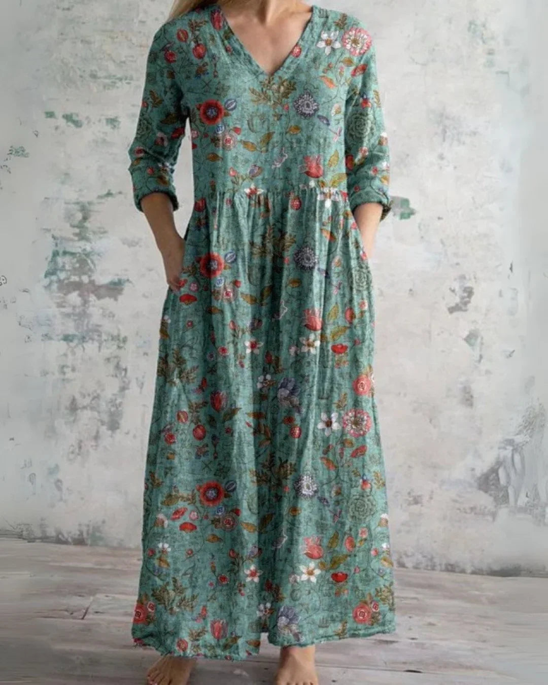 Patricia | Vintage Floral Maxi Dress