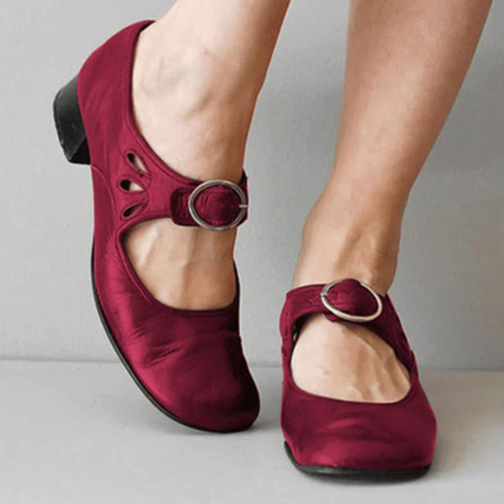 Selmira | Vintage Mary Jane Shoes